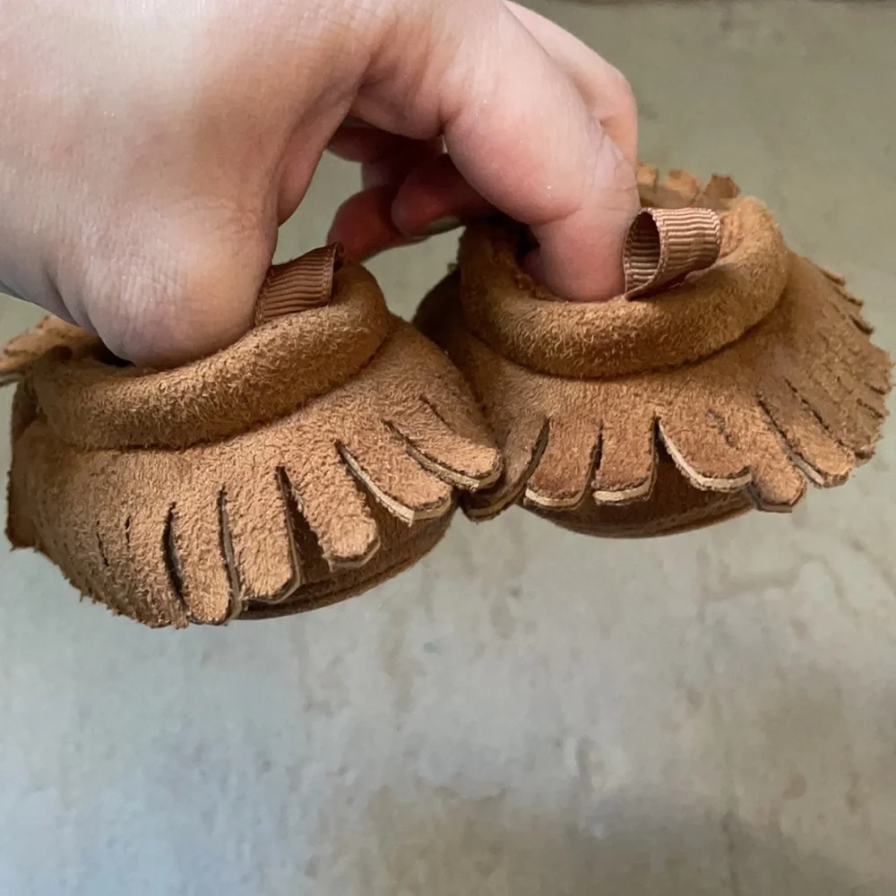 5 for $25🎈Child moccasin shoes